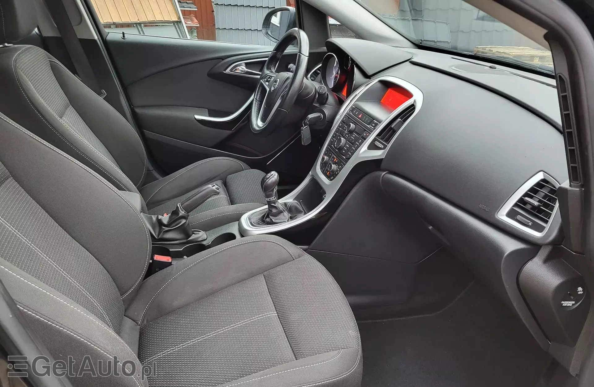 OPEL Astra 1.4 Turbo (140 KM)