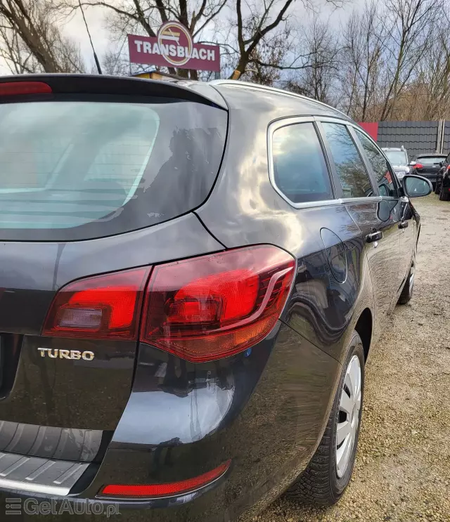 OPEL Astra 1.4 Turbo (140 KM)