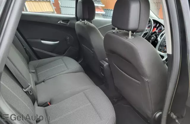 OPEL Astra 1.4 Turbo (140 KM)
