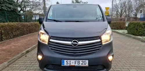 OPEL Vivaro 