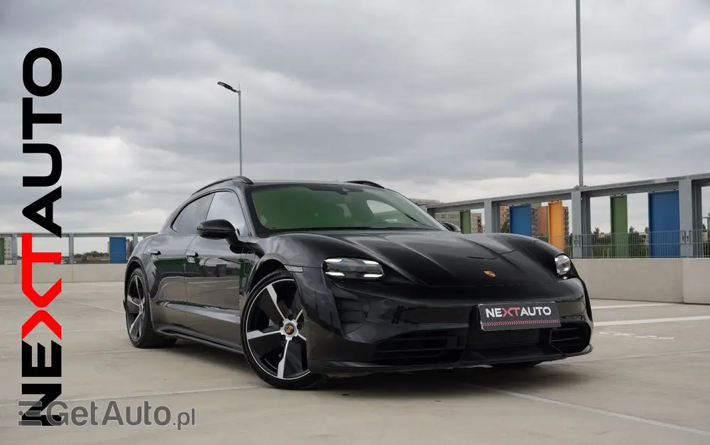PORSCHE Taycan Turbo