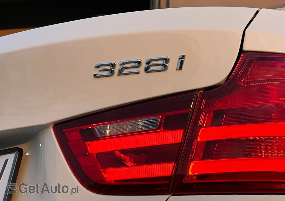 BMW 3GT 328i xDrive Sport-Aut Sport Line