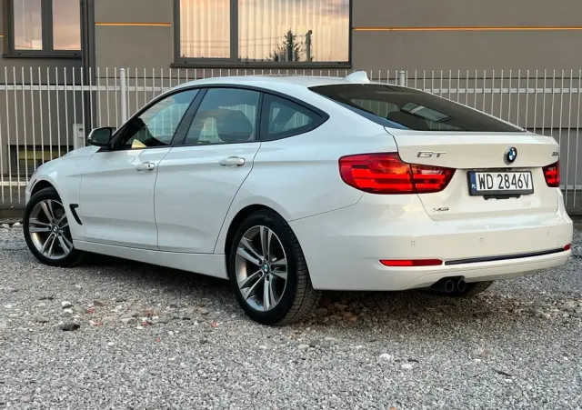 BMW 3GT 328i xDrive Sport-Aut Sport Line