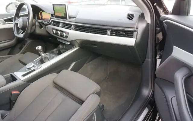 AUDI A4 Avant 2.0 TDI design