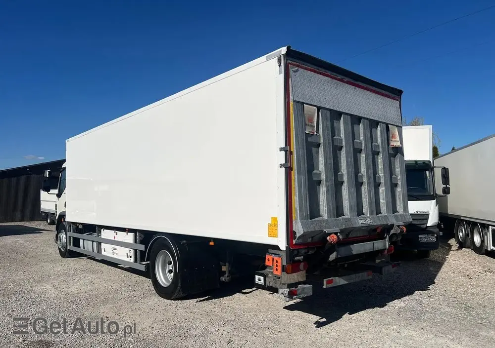 DAF LF 290 / Chłodnia / Euro 6 / Winda / 