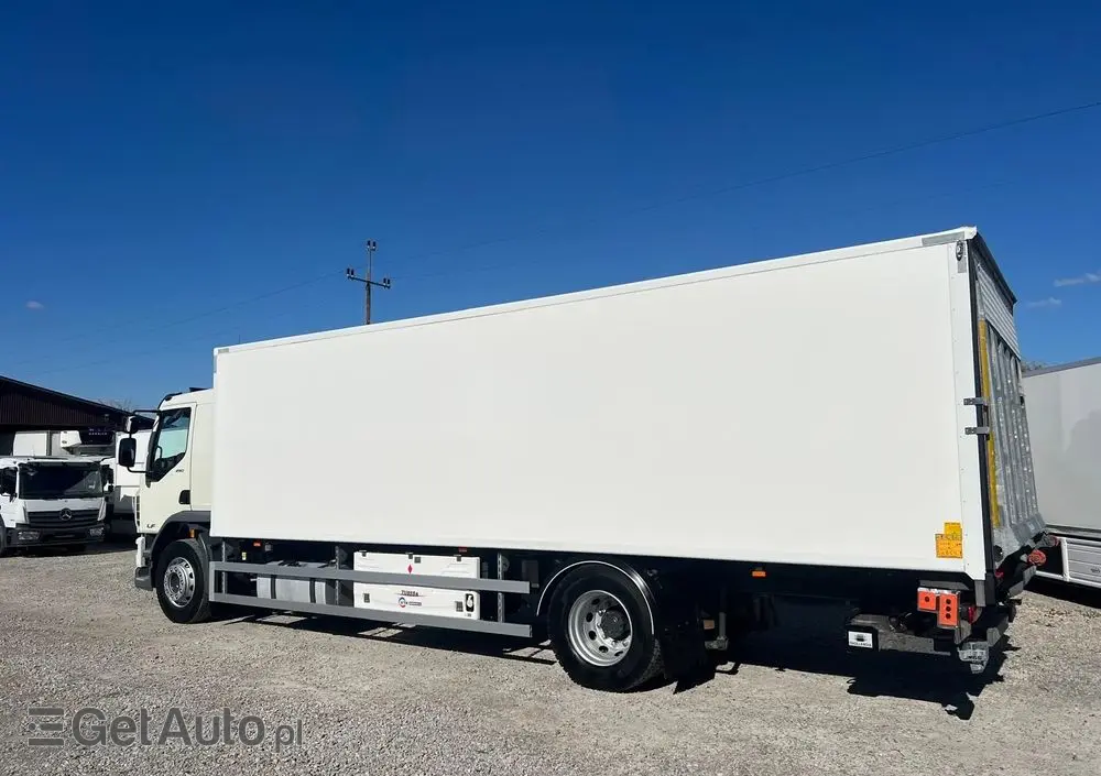DAF LF 290 / Chłodnia / Euro 6 / Winda / 