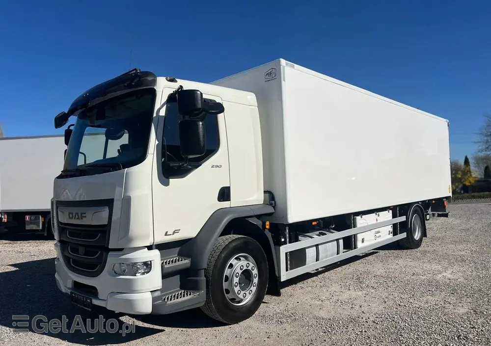 DAF LF 290 / Chłodnia / Euro 6 / Winda / 