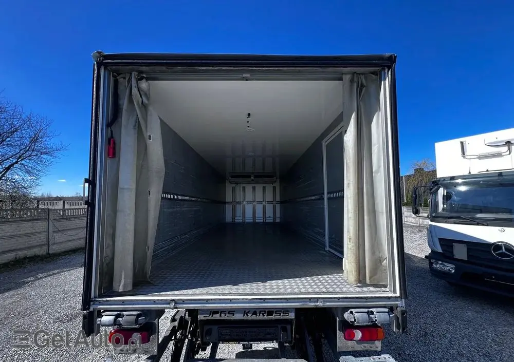 DAF LF 290 / Chłodnia / Euro 6 / Winda / 