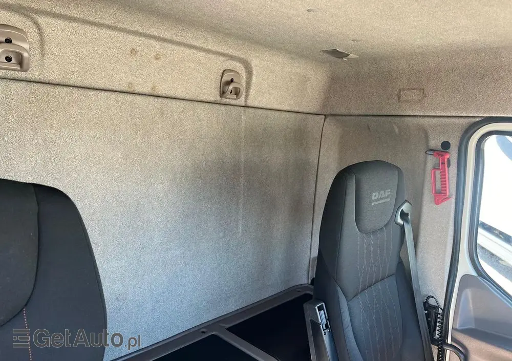 DAF LF 290 / Chłodnia / Euro 6 / Winda / 