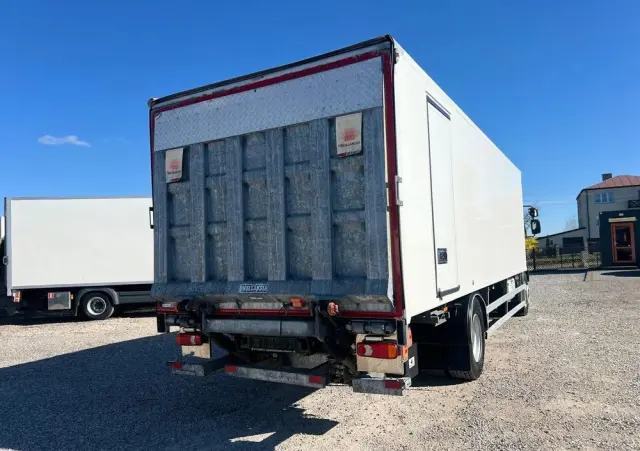 DAF LF 290 / Chłodnia / Euro 6 / Winda / 