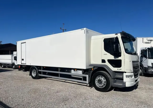 DAF LF 290 / Chłodnia / Euro 6 / Winda / 