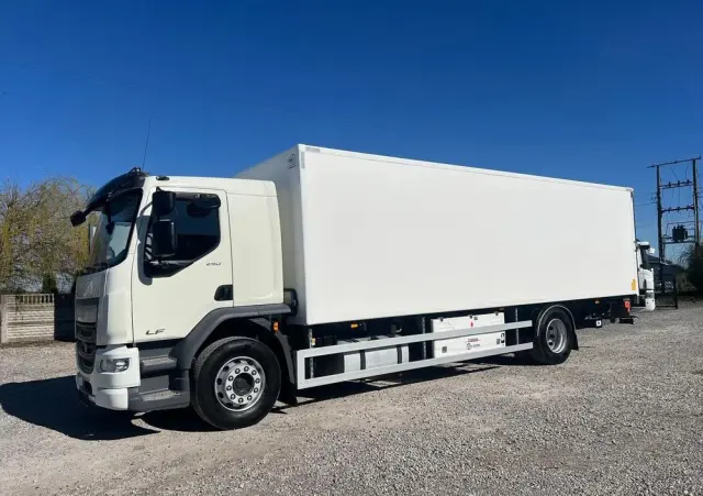 DAF LF 290 / Chłodnia / Euro 6 / Winda / 
