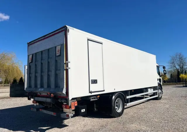 DAF LF 290 / Chłodnia / Euro 6 / Winda / 
