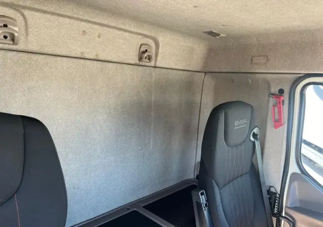 DAF LF 290 / Chłodnia / Euro 6 / Winda / 