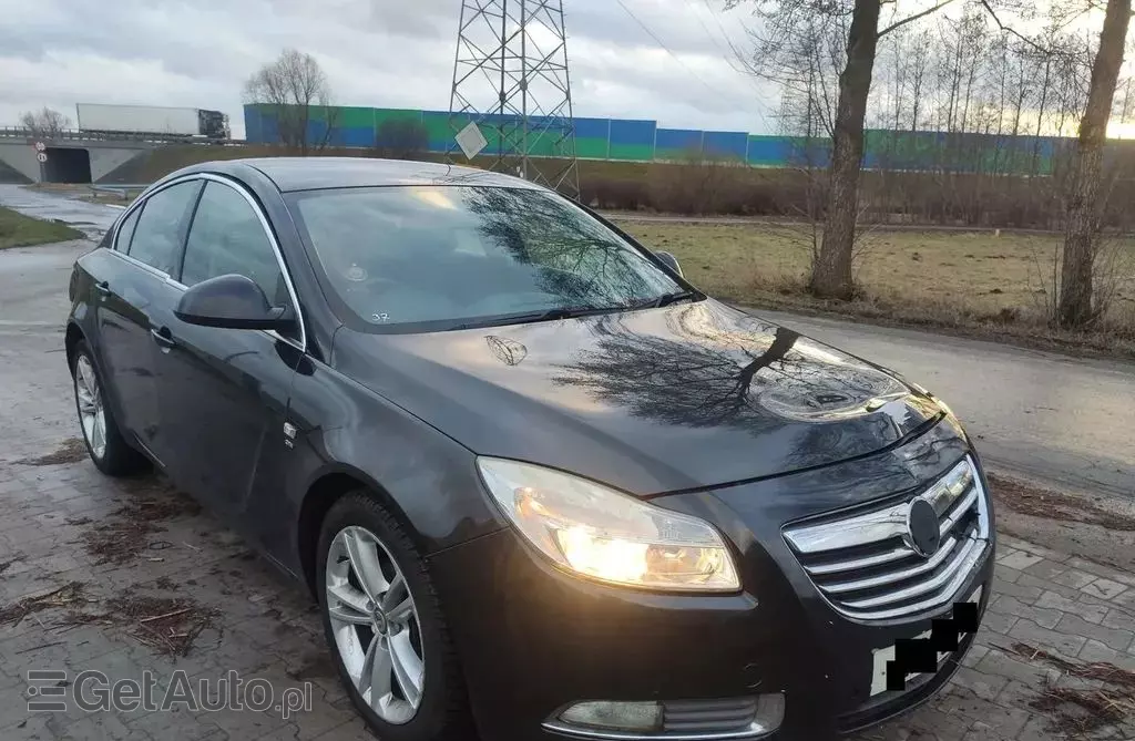 OPEL Insignia 