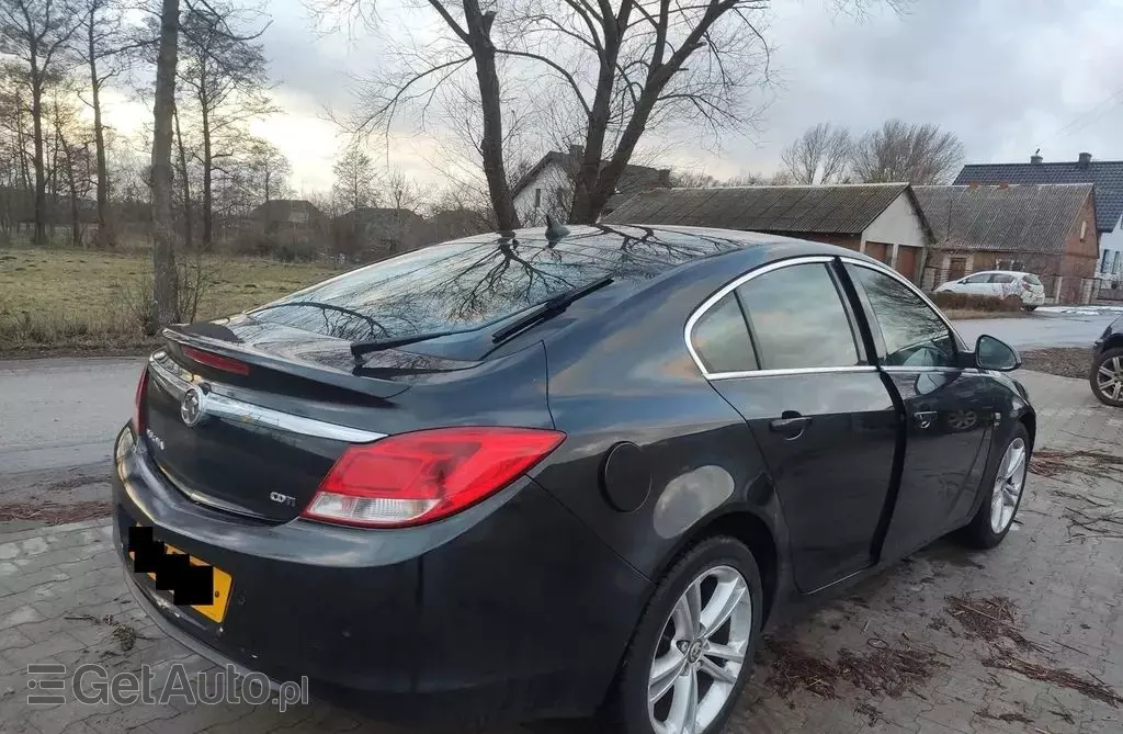 OPEL Insignia 