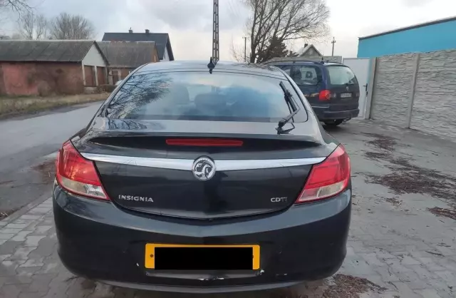 OPEL Insignia 