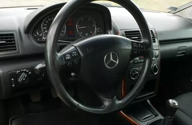 MERCEDES-BENZ Klasa A 