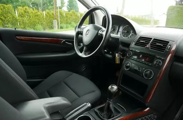 MERCEDES-BENZ Klasa A 