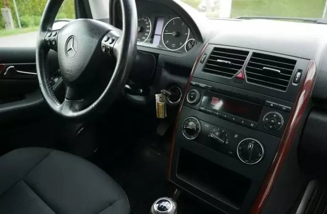 MERCEDES-BENZ Klasa A 