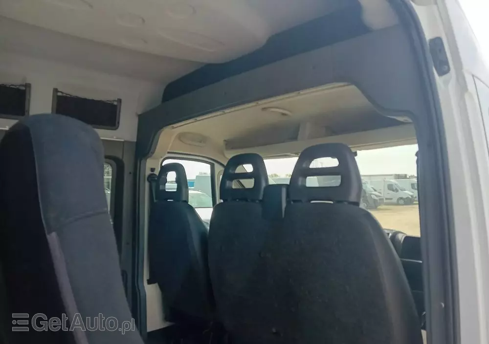 PEUGEOT Boxer Brygadówka 