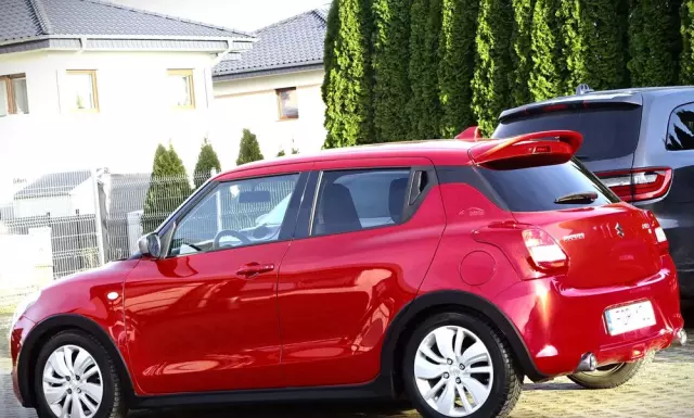 SUZUKI Swift 1.2 Premium Plus
