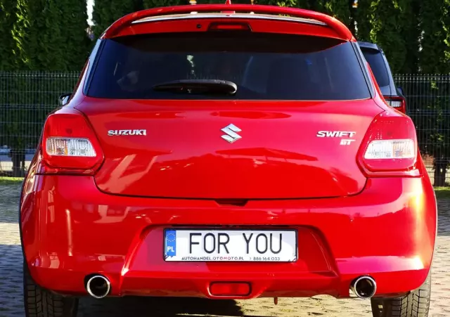 SUZUKI Swift 1.2 Premium Plus