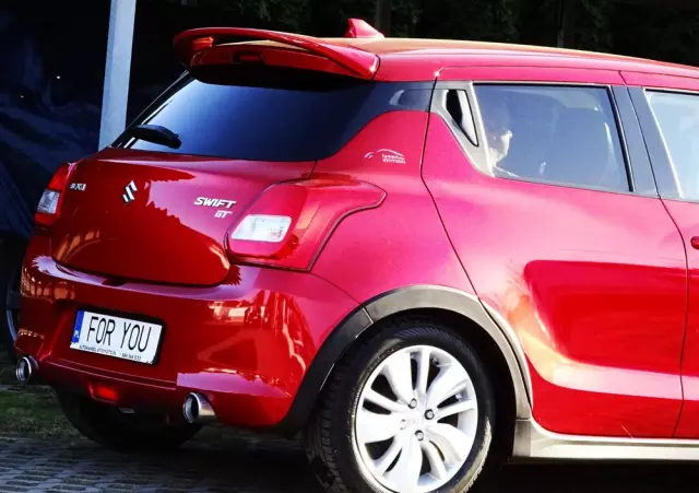 SUZUKI Swift 1.2 Premium Plus