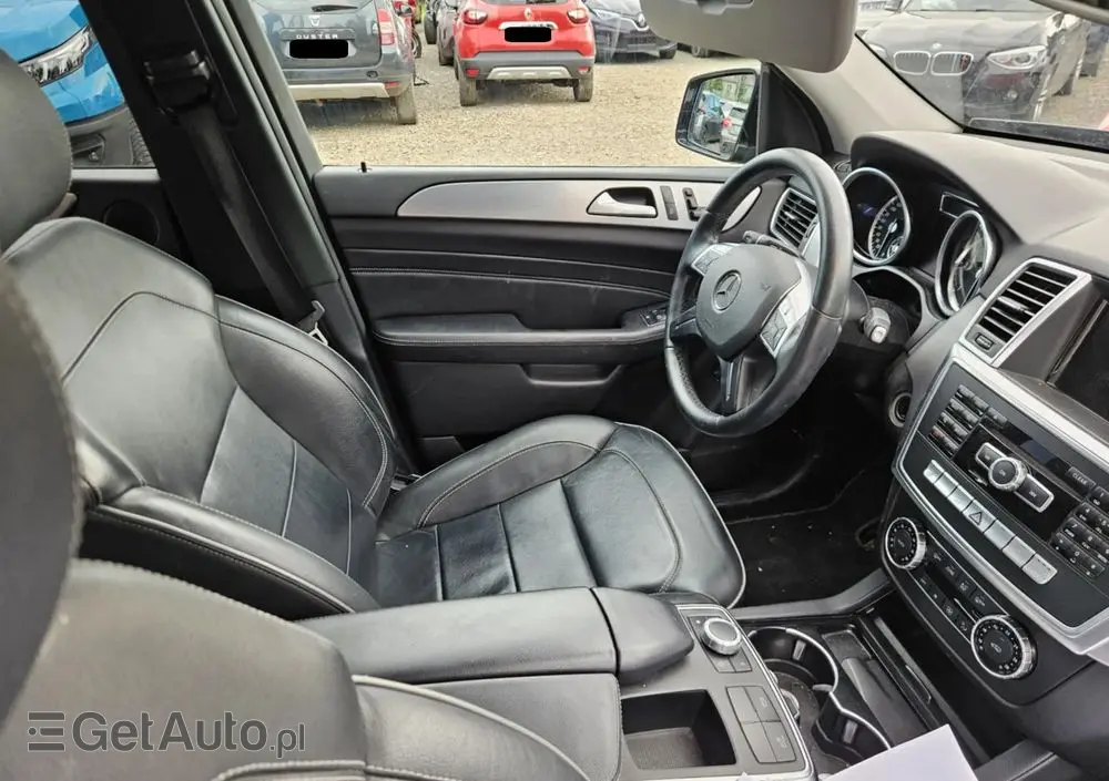 MERCEDES-BENZ ML 350 BlueTEC 4MATIC 7G-TRONIC Edition 1