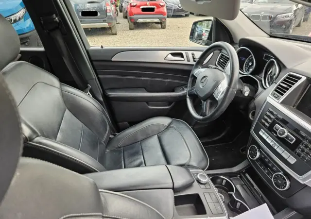 MERCEDES-BENZ ML 350 BlueTEC 4MATIC 7G-TRONIC Edition 1