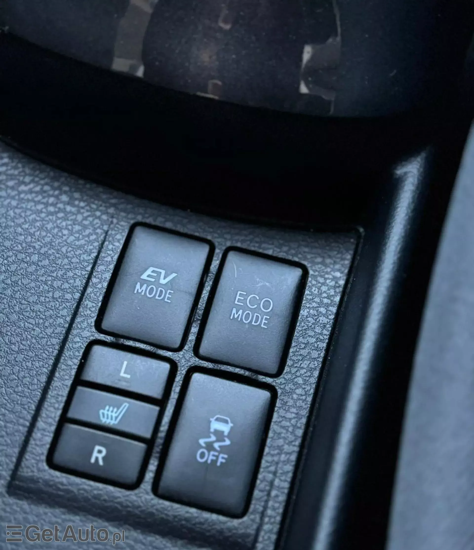 TOYOTA Yaris 1.5 VVT-i (100 KM) Hybrid Automatic