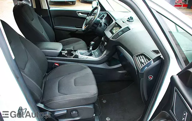 FORD S-Max 2.0 EcoBlue Titanium