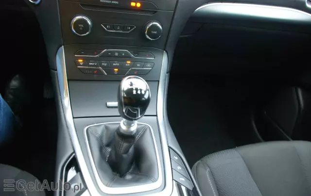 FORD S-Max 2.0 EcoBlue Titanium