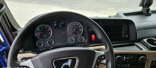 MAN TGX 18.510 XLX / STANDARD / DWA BAKI / KLIMA POSTOJOWA 