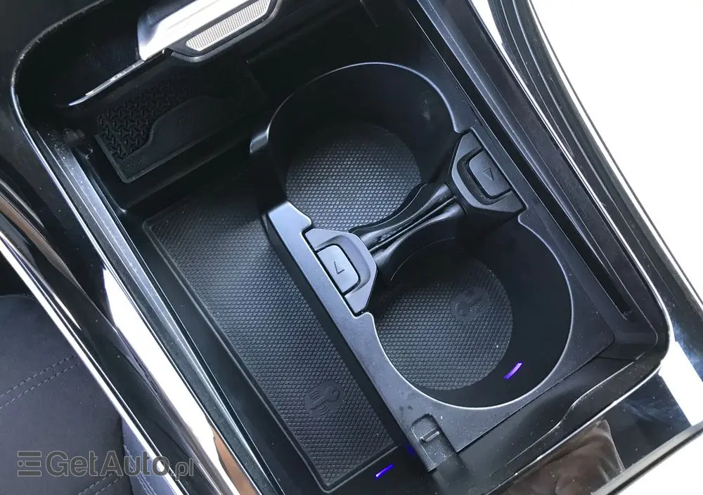 MERCEDES-BENZ CLE 200 9G-TRONIC Edition AMG Line