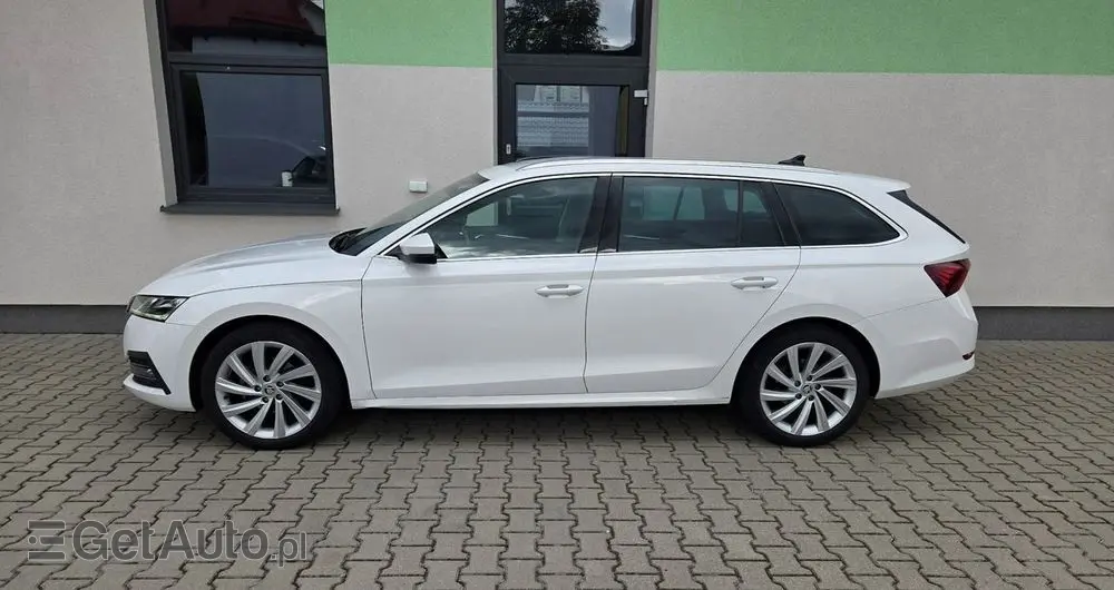 SKODA Octavia 1.5 TSI e-Tec Style DSG