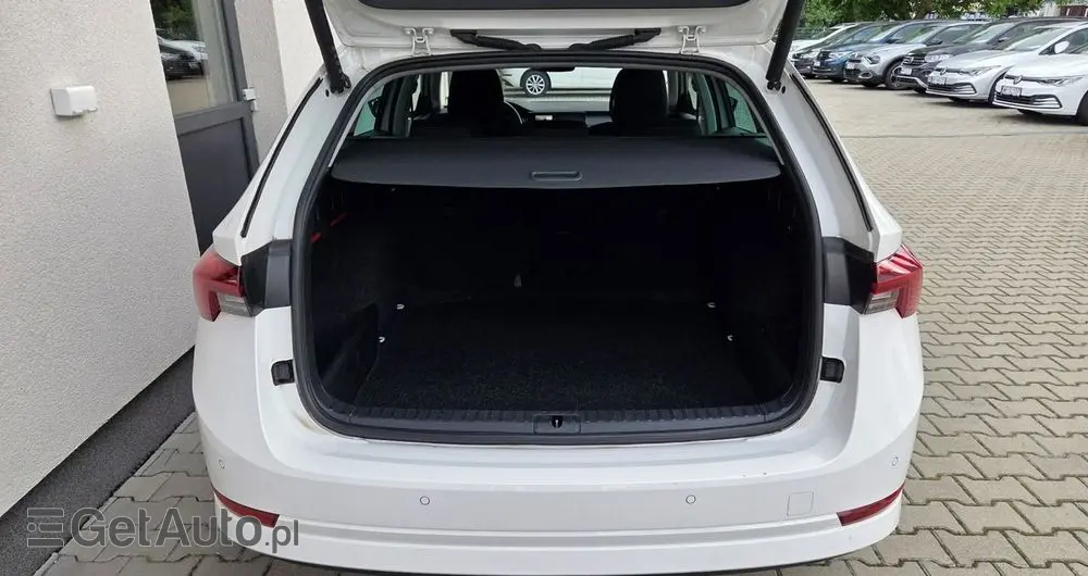 SKODA Octavia 1.5 TSI e-Tec Style DSG