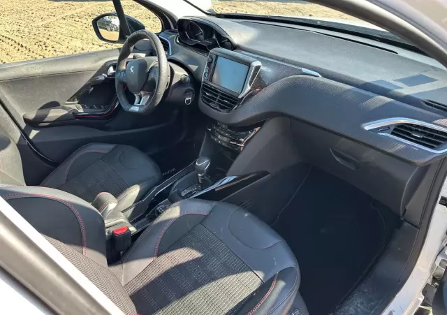 PEUGEOT 2008 PureTech 110 Stop&Start EAT6 GT-Line Edition