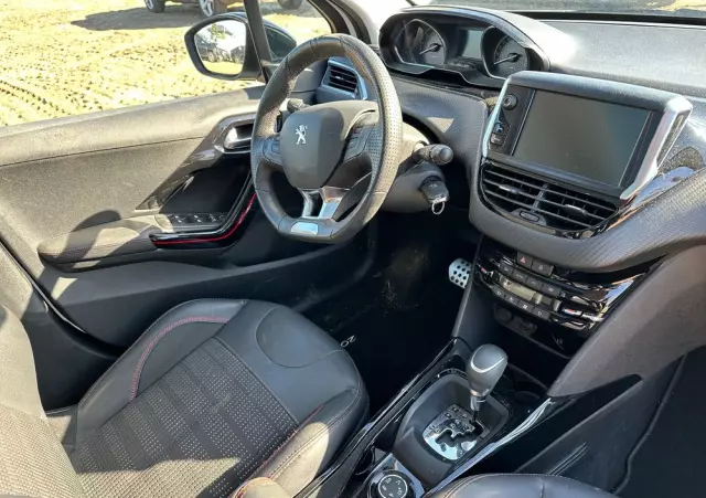 PEUGEOT 2008 PureTech 110 Stop&Start EAT6 GT-Line Edition