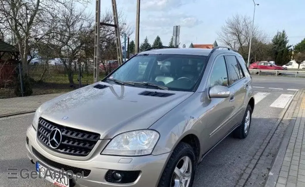 MERCEDES-BENZ ML 