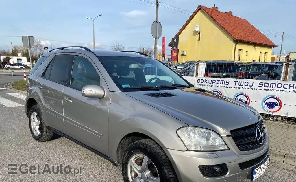 MERCEDES-BENZ ML 