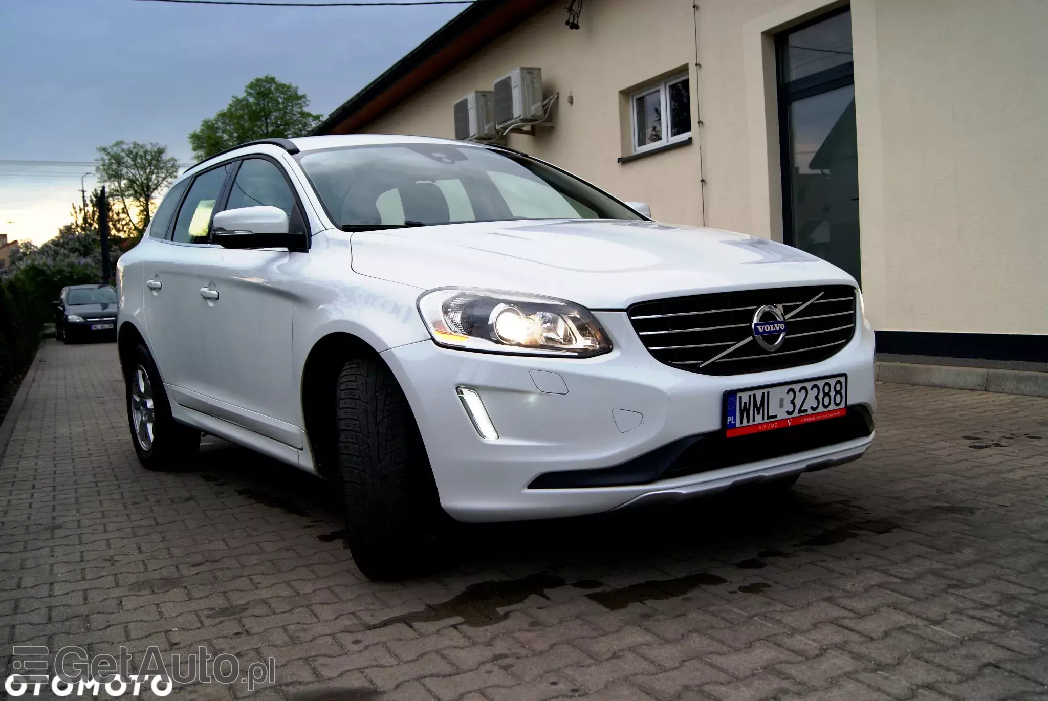 VOLVO XC 60 
