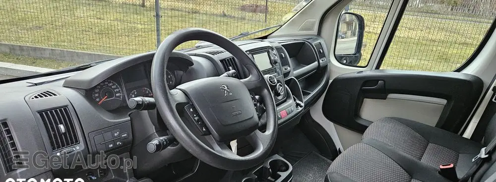 PEUGEOT Bokser 