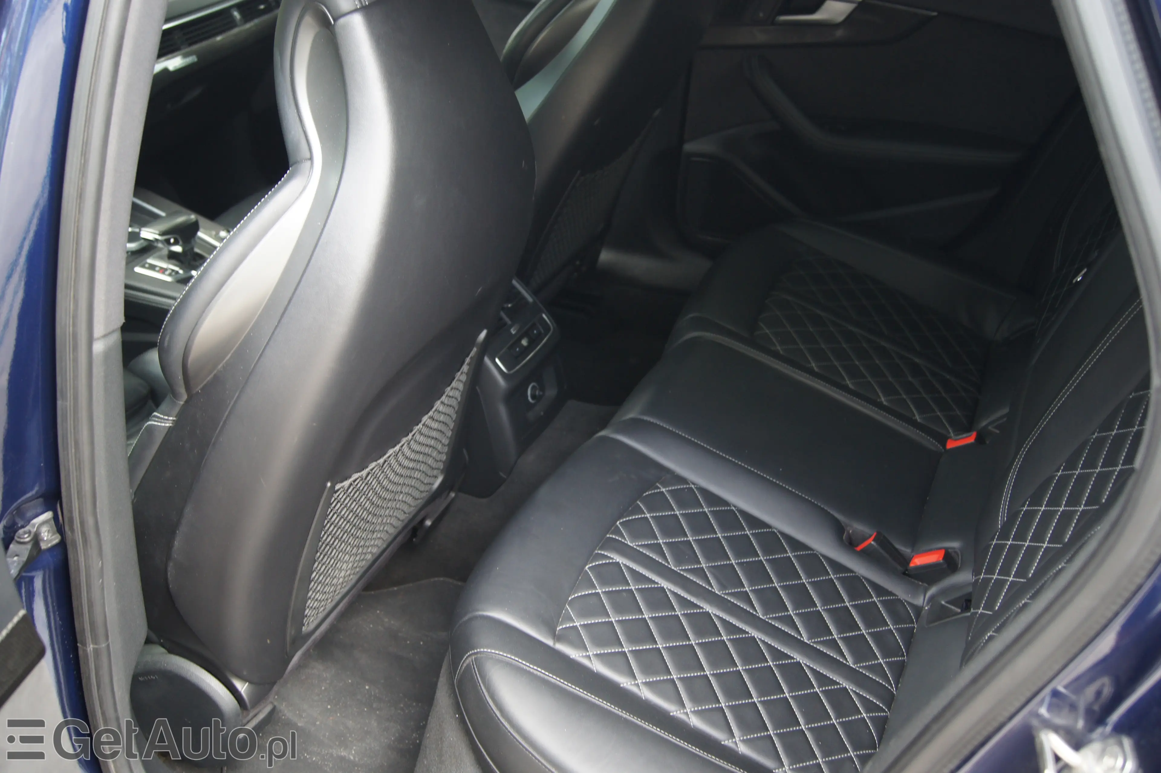 AUDI S4 Tiptronic