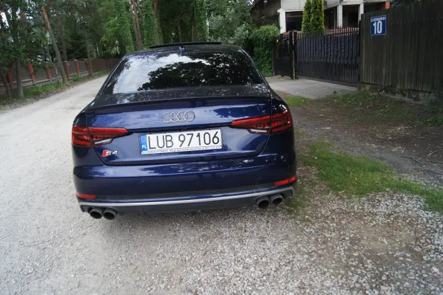 AUDI S4 Tiptronic