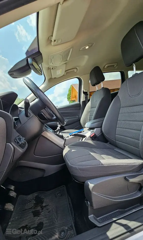 FORD Kuga 2.0 TDCi 2x4 Trend
