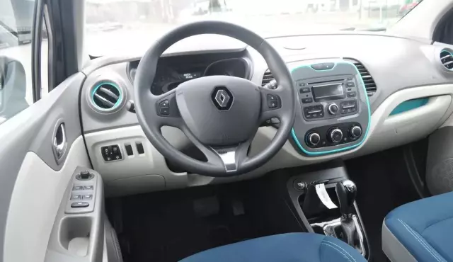 RENAULT Captur 