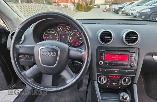 AUDI A3 