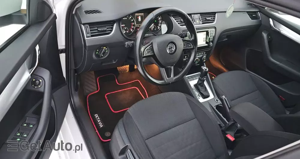 SKODA Octavia 2.0 TDI (Green tec) DSG L&K