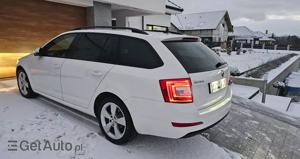 SKODA Octavia 2.0 TDI (Green tec) DSG L&K